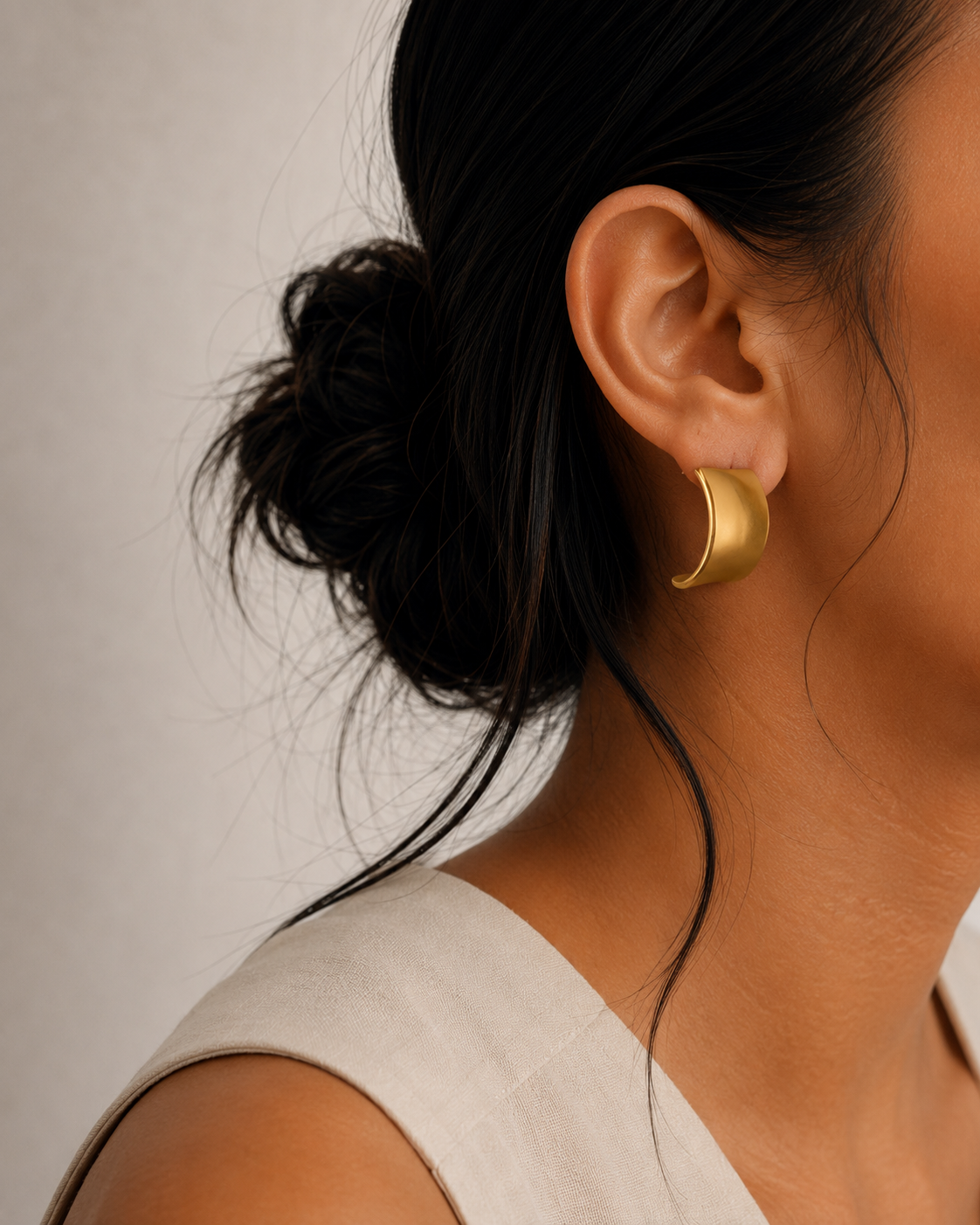 Bella Bold Gold Studs | 18K Gold Plated