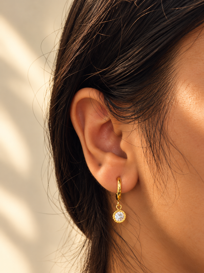 Noor Huggie Hoops | 18K Gold Plated